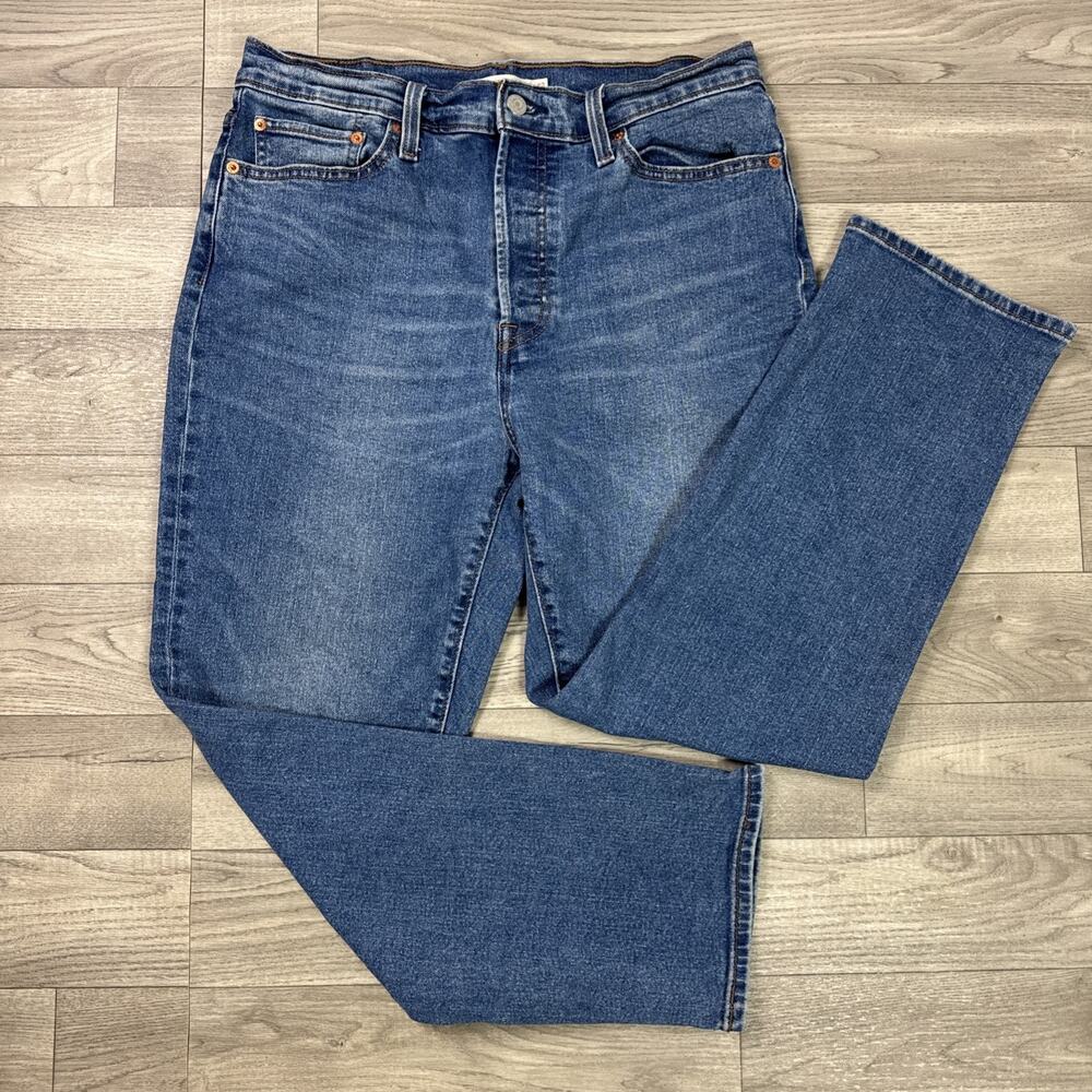Levi's Wedgie Straight Leg Denim Jeans High Rise Button Fly Medium Wash sz 32